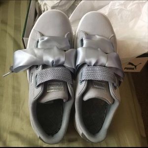 New with box！Puma suede，women's 7.5